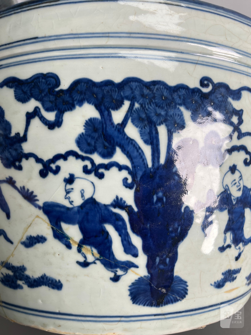 明嘉靖  青花 " 十六子闹春 " 图大缸 - 图11